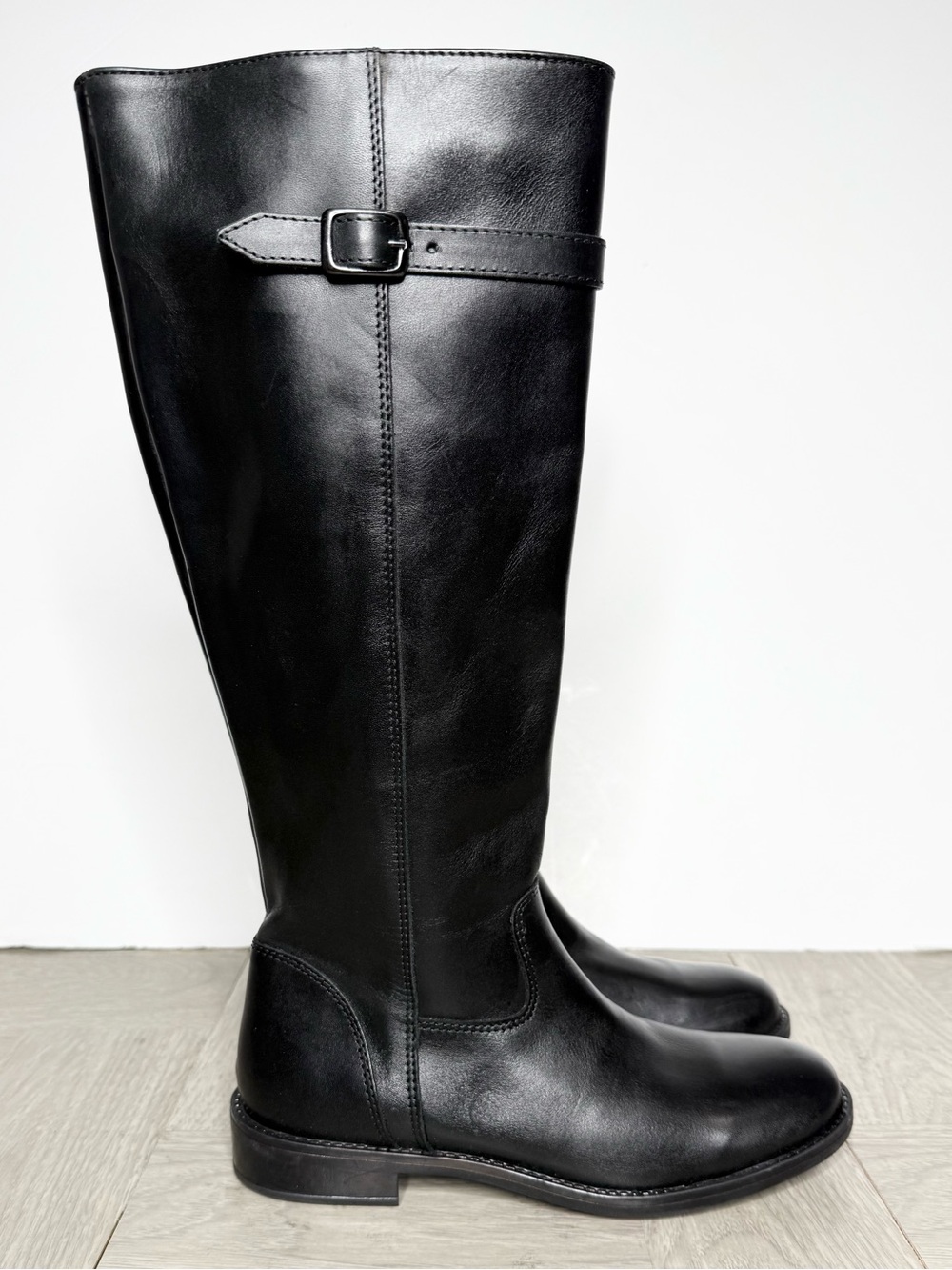 Italian Shoemakers Black Tall Boot 8